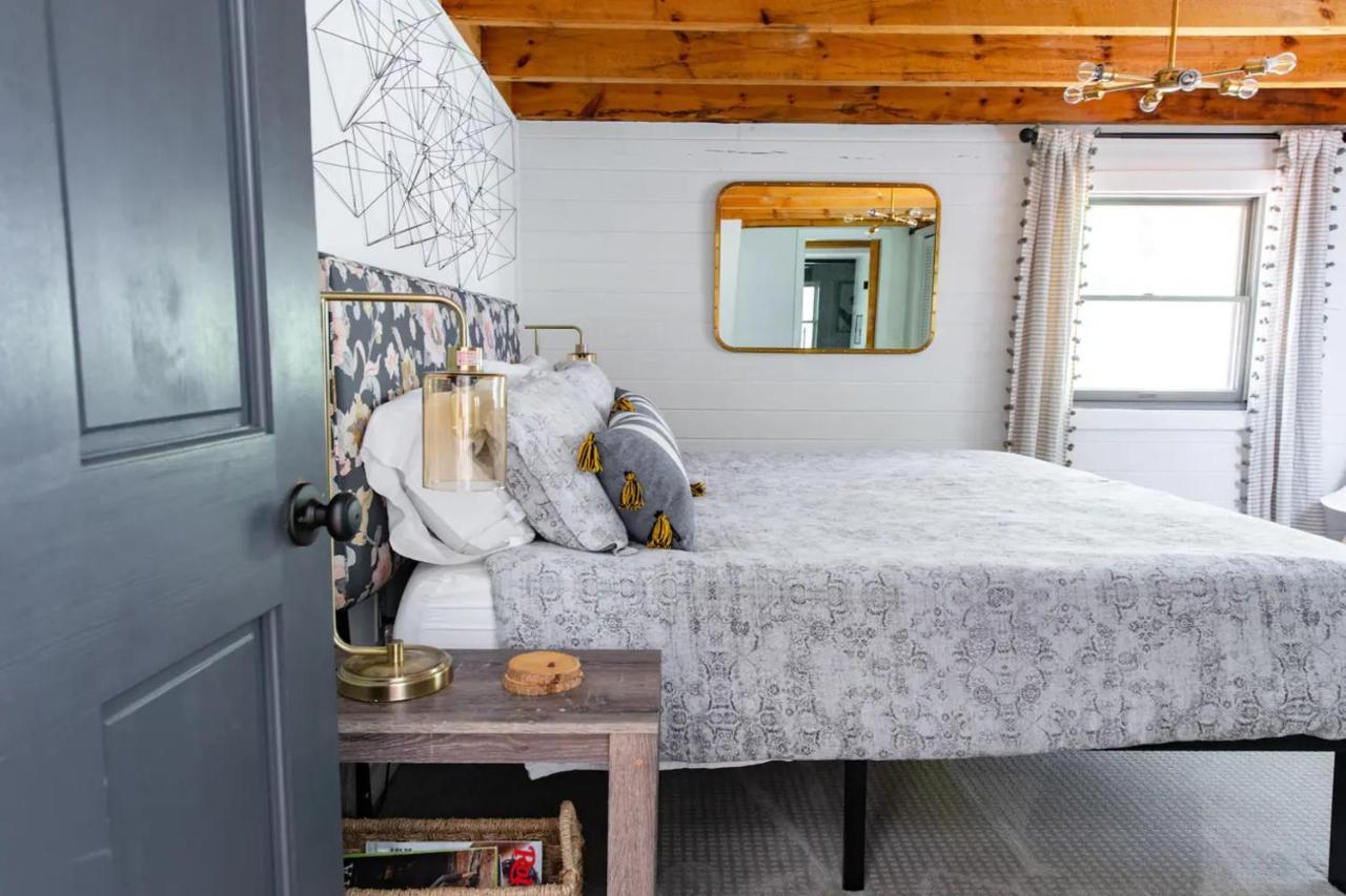Hot Tub Charming & Chic Mountain Gem On Sleepy Creek Villa Berkeley Springs Luaran gambar