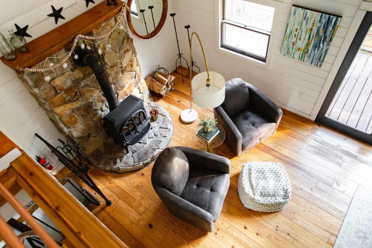 Hot Tub Charming & Chic Mountain Gem On Sleepy Creek Villa Berkeley Springs Luaran gambar
